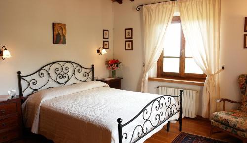 Two-Bedroom Apartment with Balcony