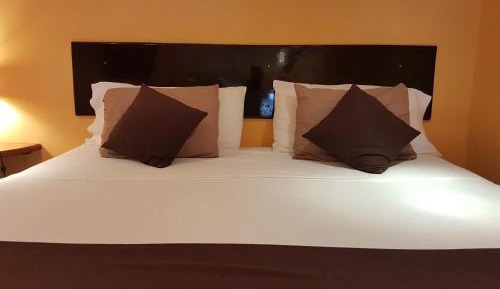 Suite 2