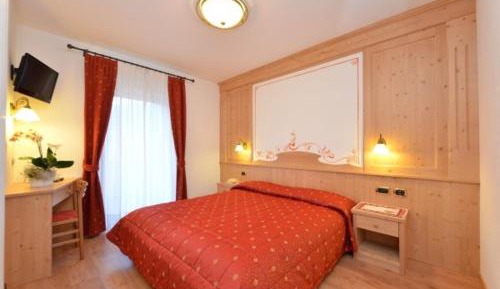 Panoramic Junior Suite