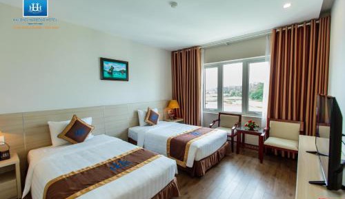 Superior Double or Twin Room with Mountain View