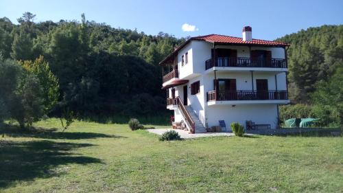 Villa with Garden View