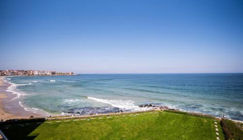 Studio Apartment with Sea View