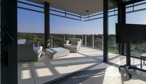 Penthouse Apartment with sea view 505A