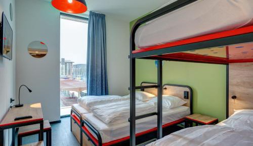  Double Room for Single Use