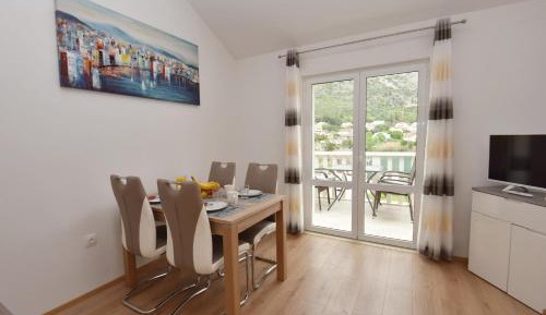 Duplex One-Bedroom Apartment with Balcony