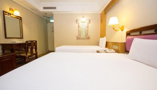 Triple Room with Private Bathroom