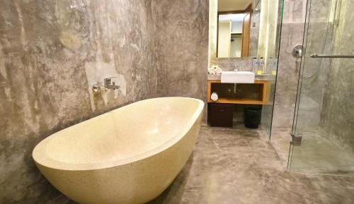 Grand Deluxe Twin Room