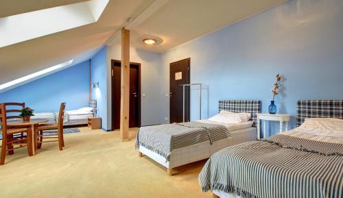 Comfort Triple Room with Shower