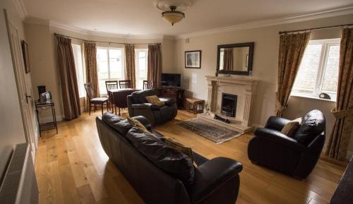 Three-Bedroom Townhouse