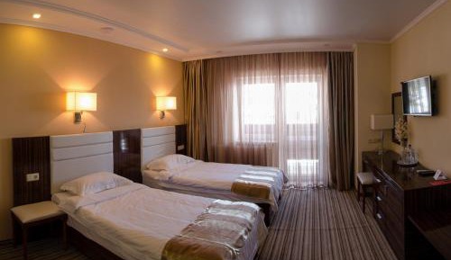 Large Twin Room