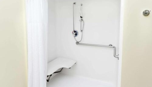 King Studio Suite - Mobility Access/Non-Smoking