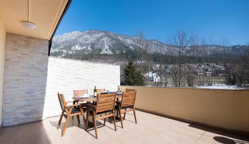 Apartment with Terrace