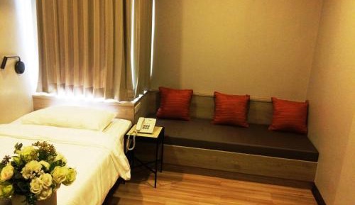 Deluxe Single Room