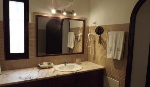 Two-Bedroom Apartment (4 Adults)