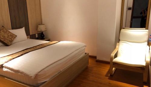Large Single Room