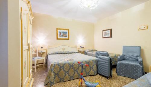 Superior Double Room with Canal View