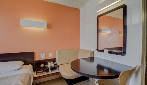 Queen Suite