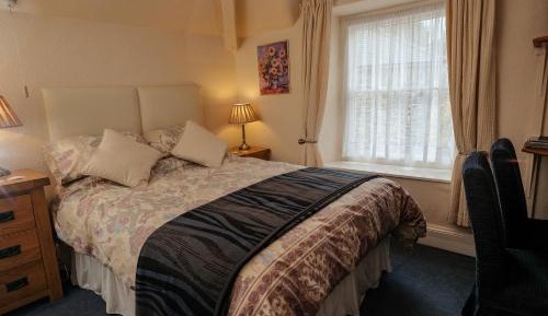 Ensuite Double Room