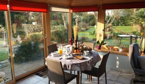 Standard Double Room with Shared Bathroom