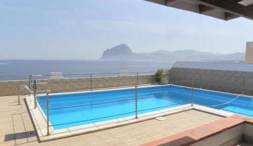 Apartment with Sea View