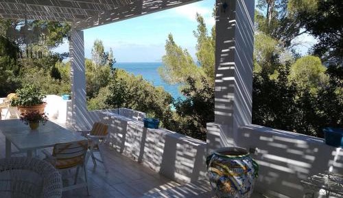 Villa - Beach Front