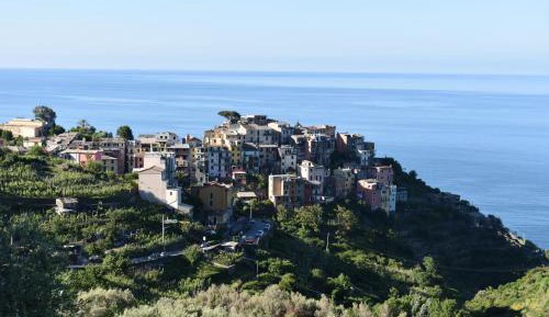 Studio Apartment with Sea View