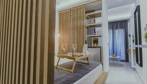 Deluxe Triple Room with Sea View