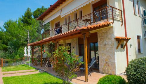 Villa - Beach Front