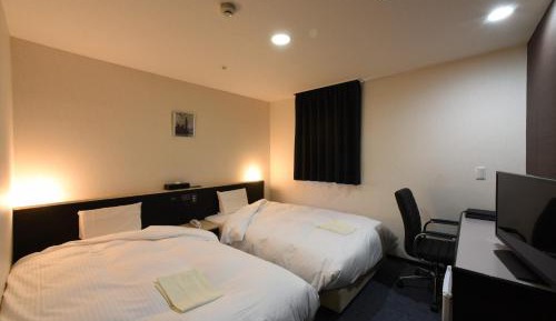 Standard Twin Room - Non-Smoking
