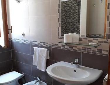 Triple Room with Private Bathroom