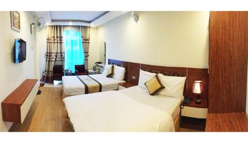 Twin Room with View