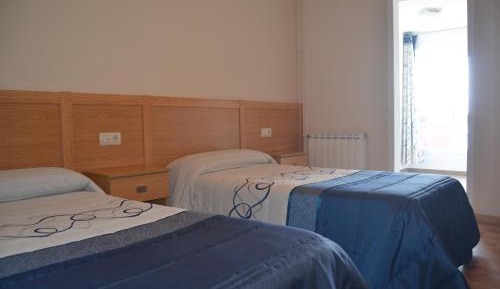 Triple Room with Bathroom