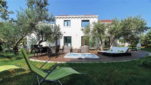 Villa with Sea View