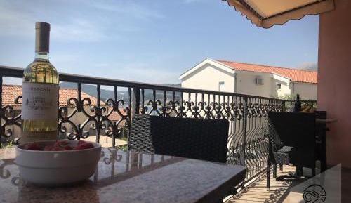 Two-Bedroom Apartment with Terrace (4 Adults)