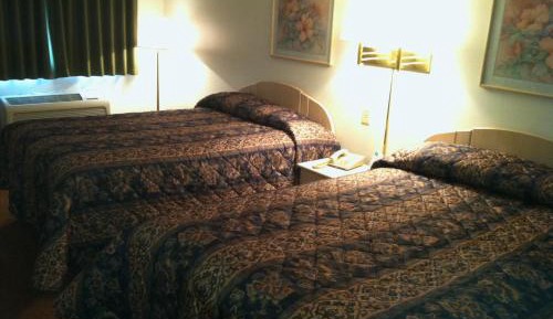 Double Room with Two Double Beds - Non-Smoking
