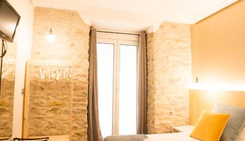 Twin Room with Shared Bathroom