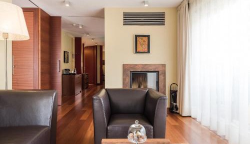 Suite with Spa Bath