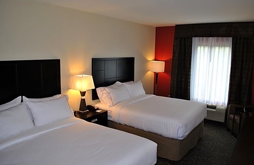 Salem Hotel | Holiday Inn Express Salem, an Ihg Hotel
