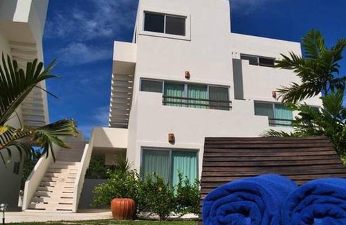 Tulum City Center Hotel | Villas H2O