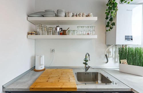 Istanbul City Center Apartment | Cozy Flat w Terrace 5 min to Red Church in Fatih