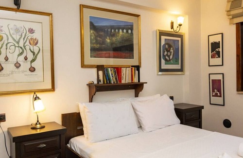Sapanca Villa | Secluded Villa with Pool in Sapanca near Kartepe