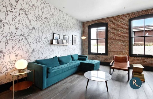 Central Business District House | Roami at The Brandywine |Rooftop Pool |4 Bed Combo