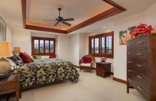 Kamuela Condo | Exclusive Paradise: Luxurious Villa with Private Beach Access!