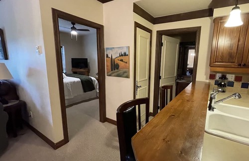 Mont-Tremblant Condo | Lovely on the mountain 1-bedroom with fireplace.