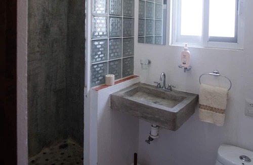 Santa Maria Colotepec House | Casita Blanquis with a view of the sea