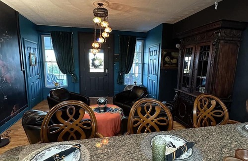 Skaneateles Apartment | Overlook Beautiful Skaneateles Lake close to Village