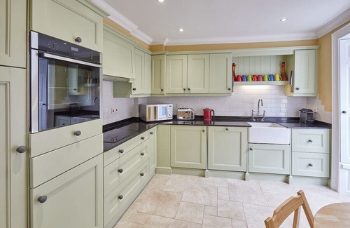 South Charlton Apartment | Host & Stay | Muggles Mews