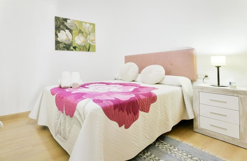 Ronda House | Large vacation home with pool and panoramic views of the countryside.