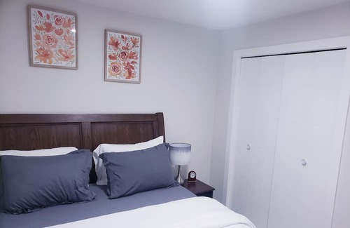 Southwest Edmonton House | Private Basement Suite