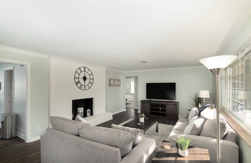 Kettering House | Peaceful 3BR House Minutes From Downtown Dayton! Pet-Friendly